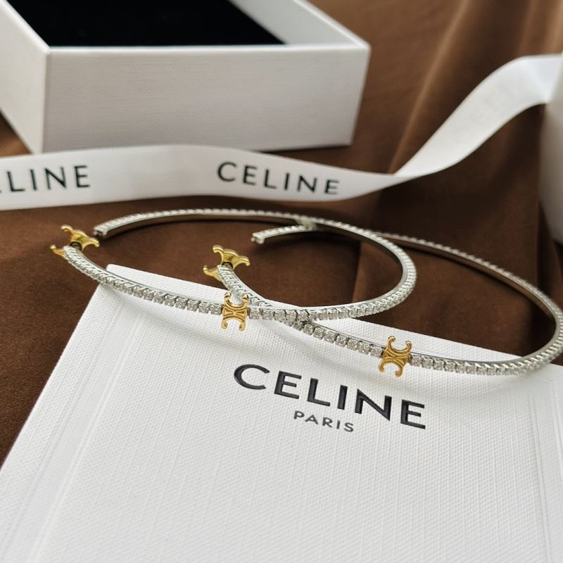 Ce1i*e bracelets